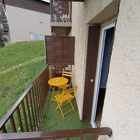 Appartement Ideal Pour Famille Les Angles  Exteriör bild